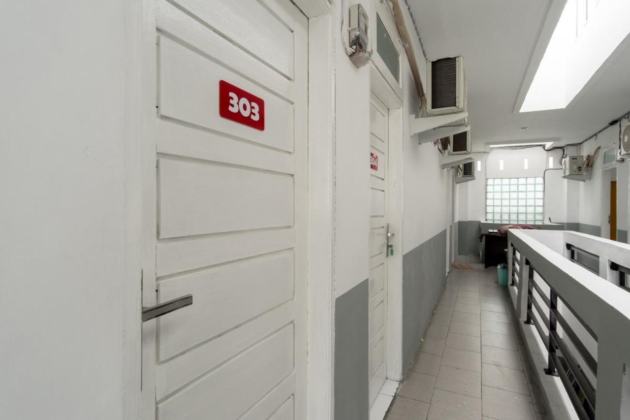 Oyo 447 Hutasimo Residence Medan Exteriér fotografie